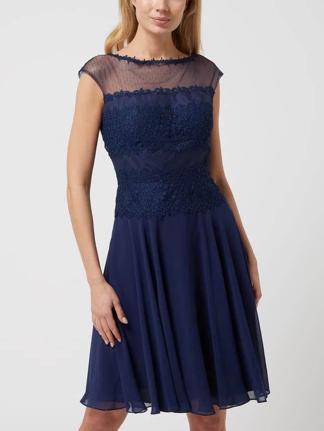 Luxuar Cocktailkleid Mit Floralen Stickereien - Dunkelblau 4 Luxuar Cocktailkleid Mit Floralen Stickereien - Dunkelblau – Bild 4