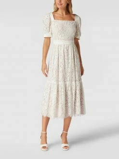 Swing Kurzärmeliges Cocktailkleid Mit Floralen Stickereien - Offwhite