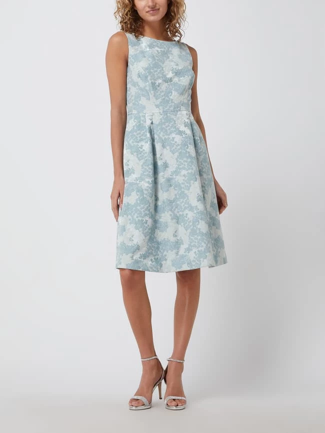 Christian Berg Cocktail Cocktailkleid Mit Kellerfalten - Schilf 1 Christian Berg Cocktail Cocktailkleid Mit Kellerfalten - Schilf