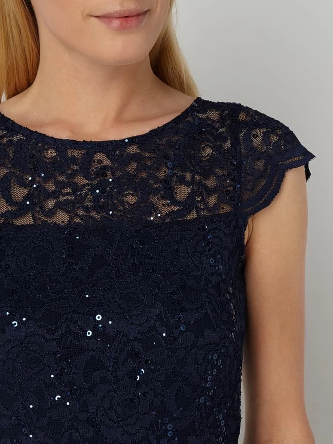 Swing Cocktailkleid Aus Floraler Spitze Und Chiffon - Marineblau 3 Swing Cocktailkleid Aus Floraler Spitze Und Chiffon - Marineblau – Bild 3