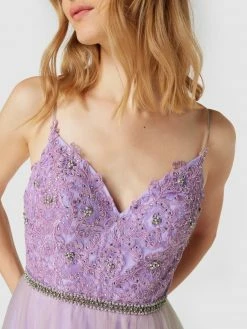 Mascara Abendkleid Mit Floralen Stickereien - Flieder 8 Mascara Abendkleid Mit Floralen Stickereien - Flieder -Jake*s-shop 99956l9nal84chaf88r3ichl9talaeai9talahi89h4kogi5750kuihhapa46j9g714k4l1o990jakq56p3jedho74q3ap1n68rm2o9k71hj0eb66dj66phlckq64phlccsm6og