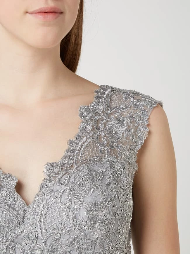 Luxuar Abendkleid Mit Ziersteinen - Mittelgrau 3 Luxuar Abendkleid Mit Ziersteinen - Mittelgrau – Bild 3