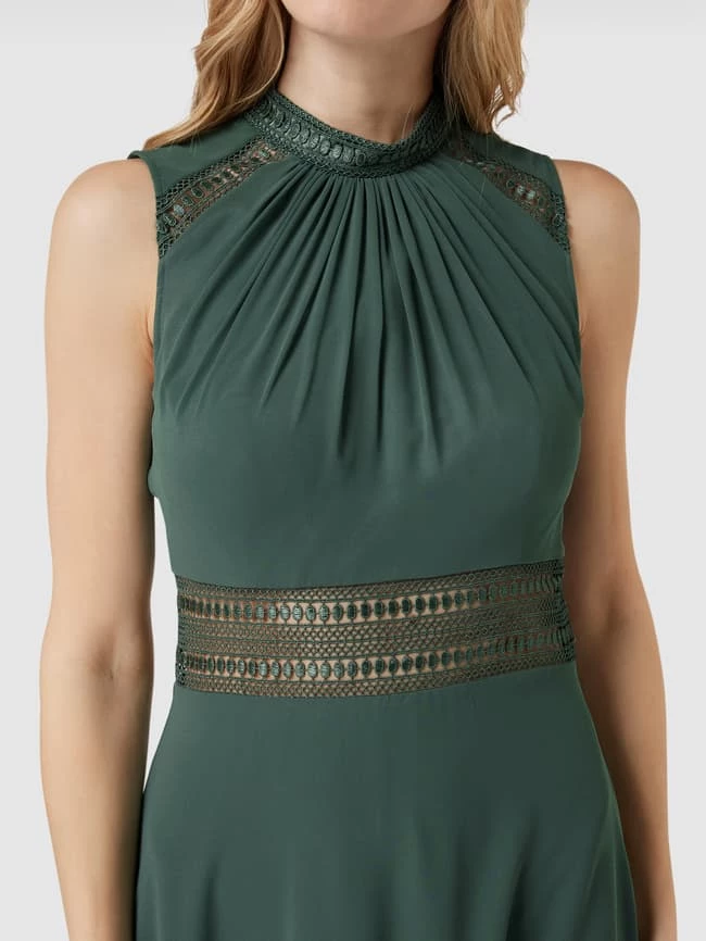 V.M. Abendkleid Mit Häkelspitze - Grün 3 V.M. Abendkleid Mit Häkelspitze - Grün – Bild 3