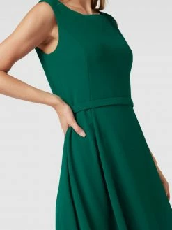 Paradi Kleid Mit Rundhalsausschnitt - Smaragdgrün 7 Paradi Kleid Mit Rundhalsausschnitt - Smaragdgrün -Jake*s-shop 9oo3cci59974giii90olckigad2kad9h6ksk2e9kad54mk1j9la5cc2h6t3koe1ha50j8jig8p634i9j74o36c9ncdj38dpmccp38ohkccp36eb361j3gp1pclgm8cj168p3gc0