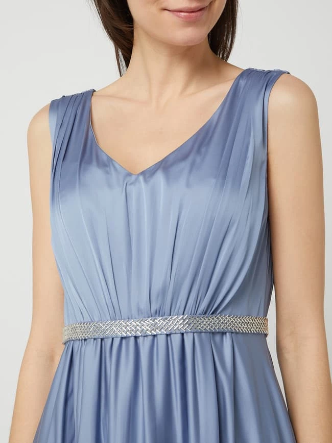 Christian Berg Cocktail Abendkleid Aus Chiffon Mit Zierperlen - Blau 3 Christian Berg Cocktail Abendkleid Aus Chiffon Mit Zierperlen - Blau – Bild 3