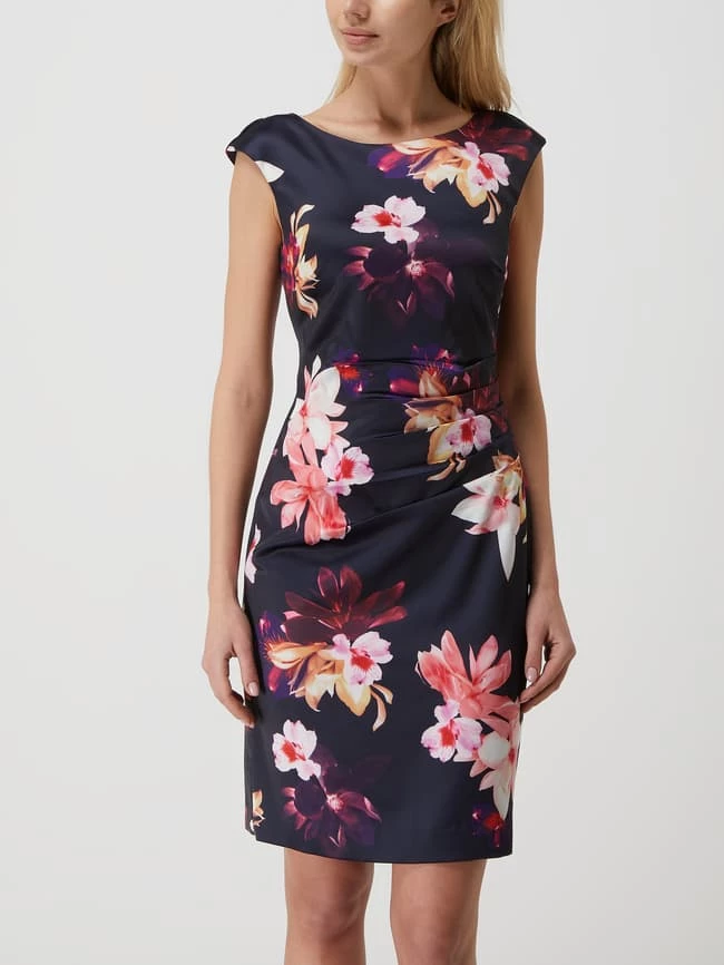 Christian Berg Cocktail Cocktailkleid Mit Floralem Muster - Marineblau Meliert 4 Christian Berg Cocktail Cocktailkleid Mit Floralem Muster - Marineblau Meliert – Bild 4