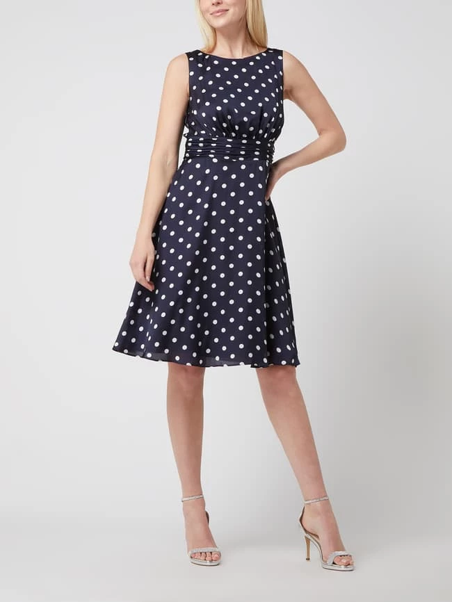 Christian Berg Cocktail Cocktailkleid Aus Satin - Marineblau 1 Christian Berg Cocktail Cocktailkleid Aus Satin - Marineblau