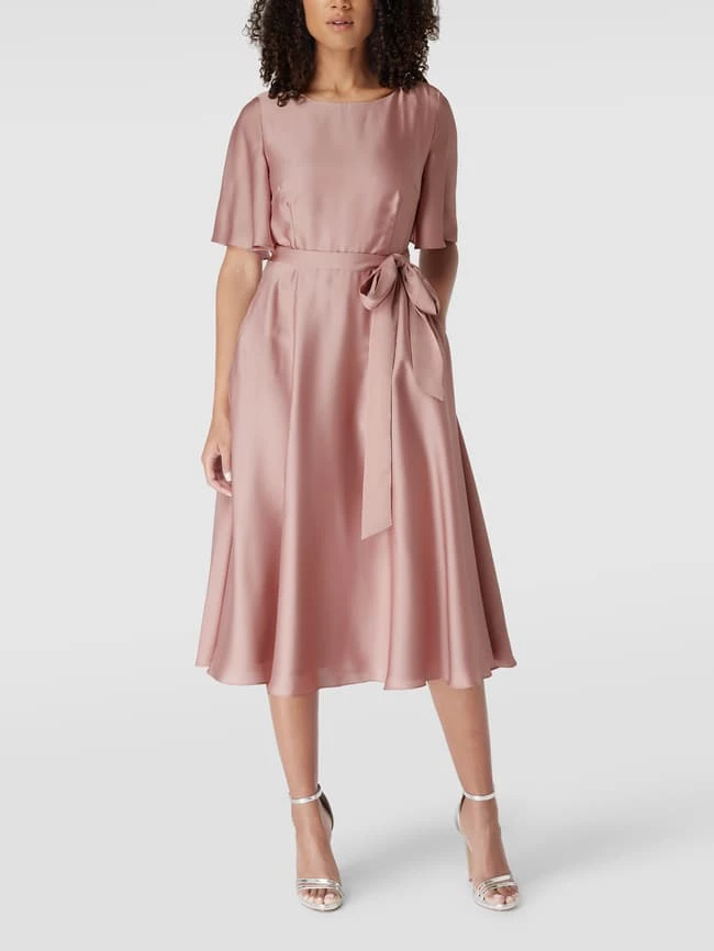 Swing Cocktailkleid Mit Taillengurt - Rosé 1 Swing Cocktailkleid Mit Taillengurt - Rosé
