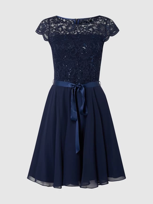 Swing Cocktailkleid Aus Floraler Spitze Und Chiffon - Marineblau 2 Swing Cocktailkleid Aus Floraler Spitze Und Chiffon - Marineblau – Bild 2