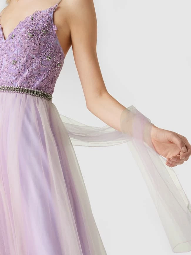 Mascara Abendkleid Mit Floralen Stickereien - Flieder 6 Mascara Abendkleid Mit Floralen Stickereien - Flieder – Bild 6